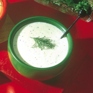 Tzatziki ( uhorková šalát s jogurtovým krémom)
